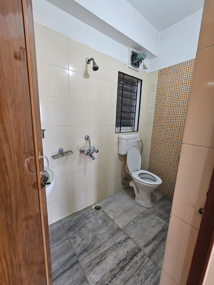 Semi Furnished 3bhk in GMC Hospital Road, Birubari, Guwahati, Assam, India for Rent